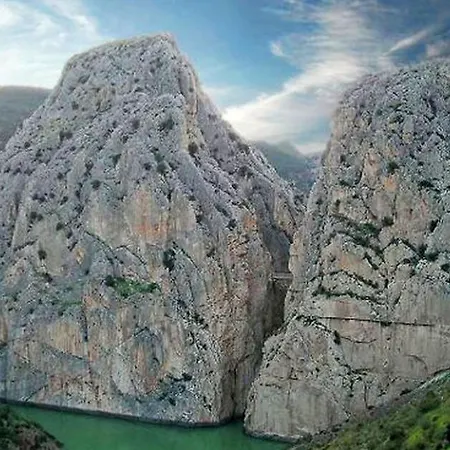Holiday home Refugio De *